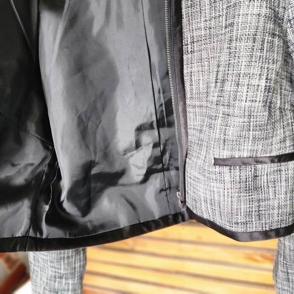 H&M size 12 grey black tweed bomber style jacket blazer - Picture 10 of 10